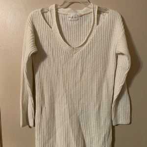 Thyme and honey cut out shoulder knit sweater!!
